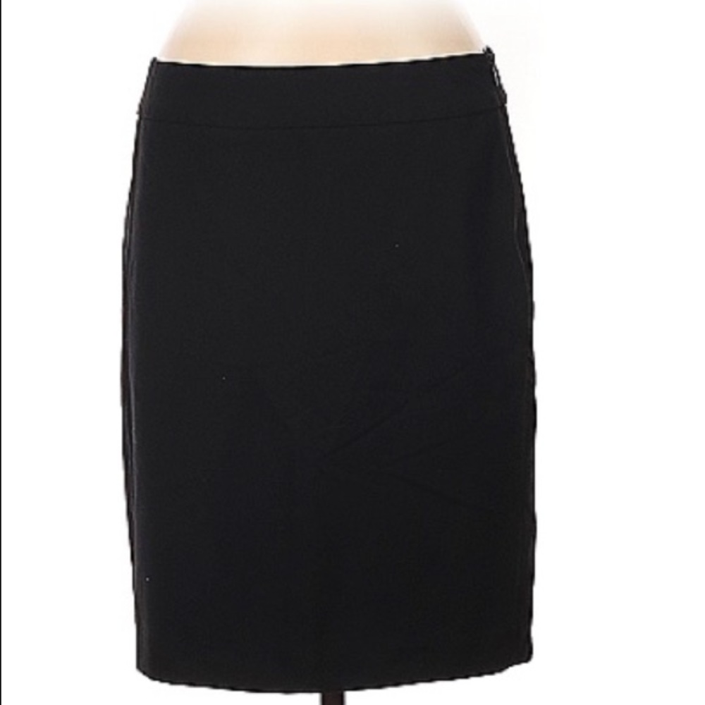 Ann Taylor Loft Casual Black Skirt